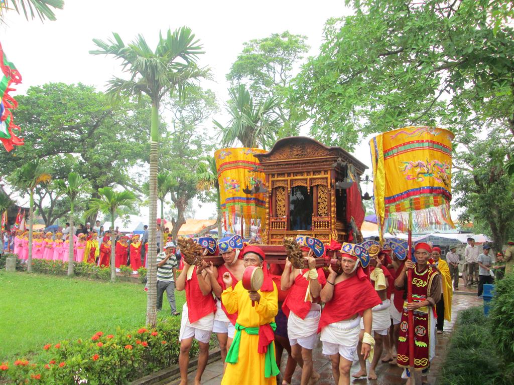 Lễ chùa Keo Hành Thiện tại Nam Định - Lễ hội tháng 10 đậm nét về tôn giáo