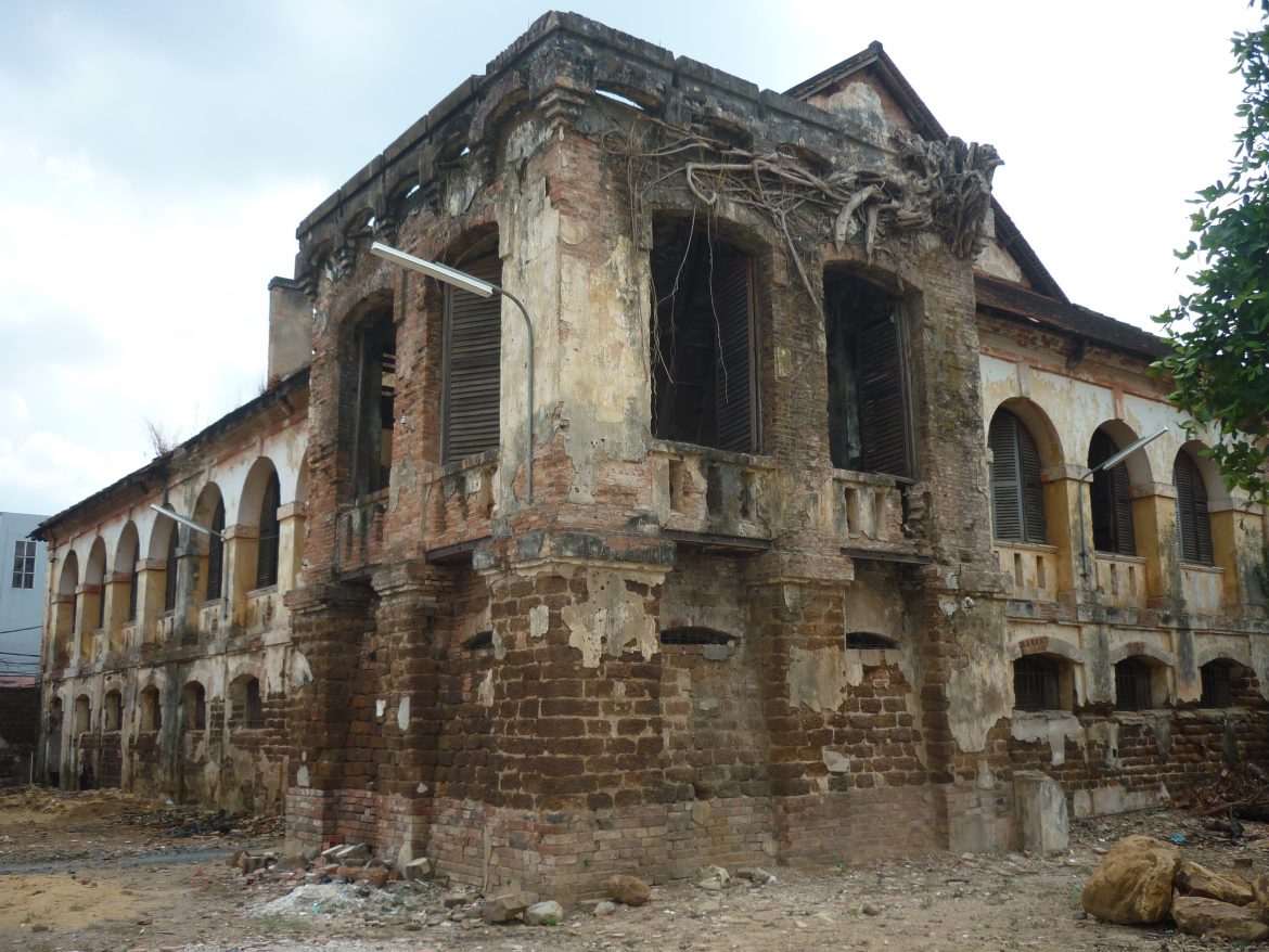 Liệu di tích Thành cổ Biên Hòa có đang bị lãng quên?