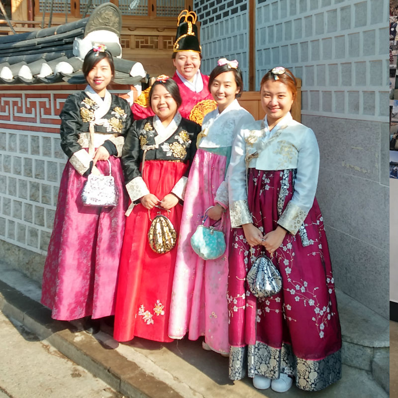 Bộ Hanbok độc đáo của người Hàn Quốc